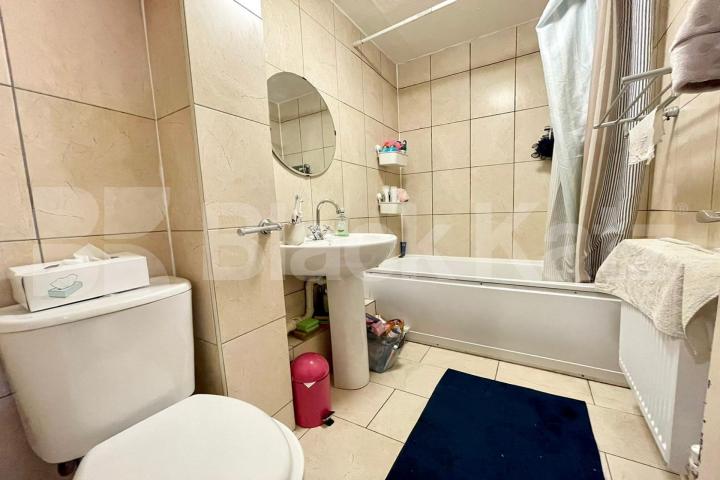 Mid-Century house prime SE1 location  Rothsay Street , London Bridge